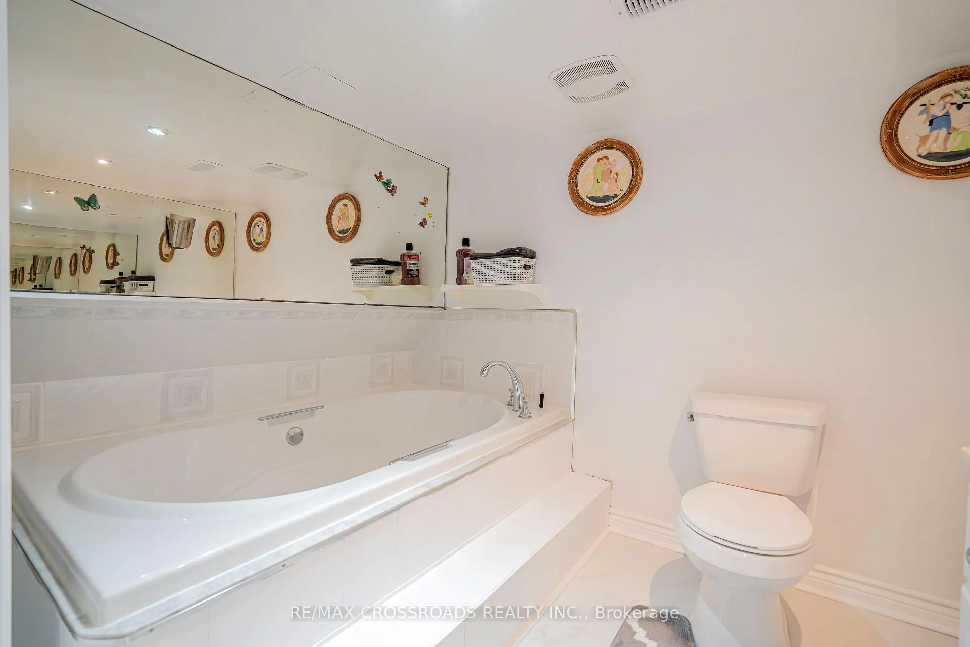 Photo 36 of 809 Monaghan Avenue, Oshawa, Vanier — HOMEH