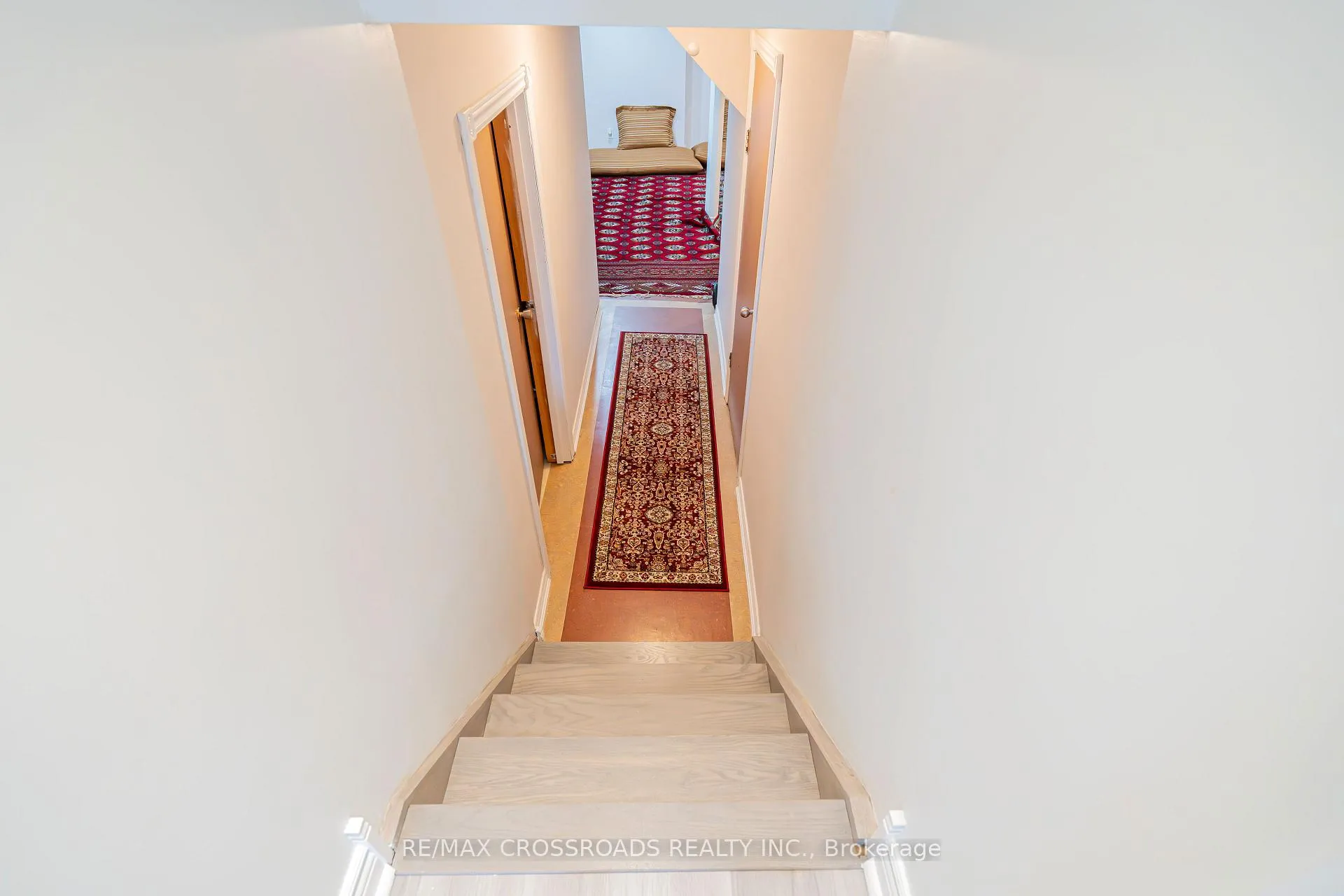 Photo 38 of 809 Monaghan Avenue, Oshawa, Vanier — HOMEH