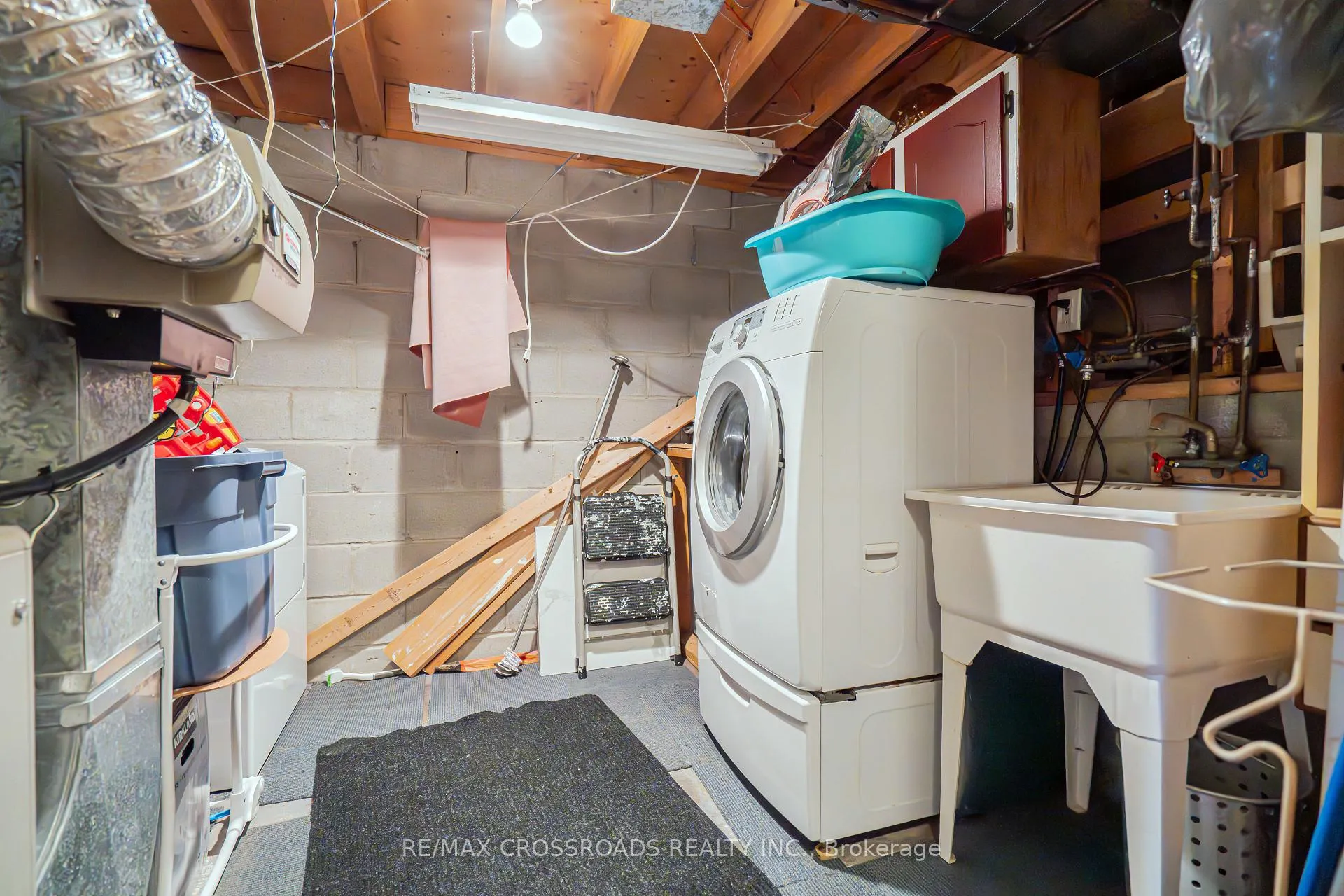 Photo 41 of 809 Monaghan Avenue, Oshawa, Vanier — HOMEH