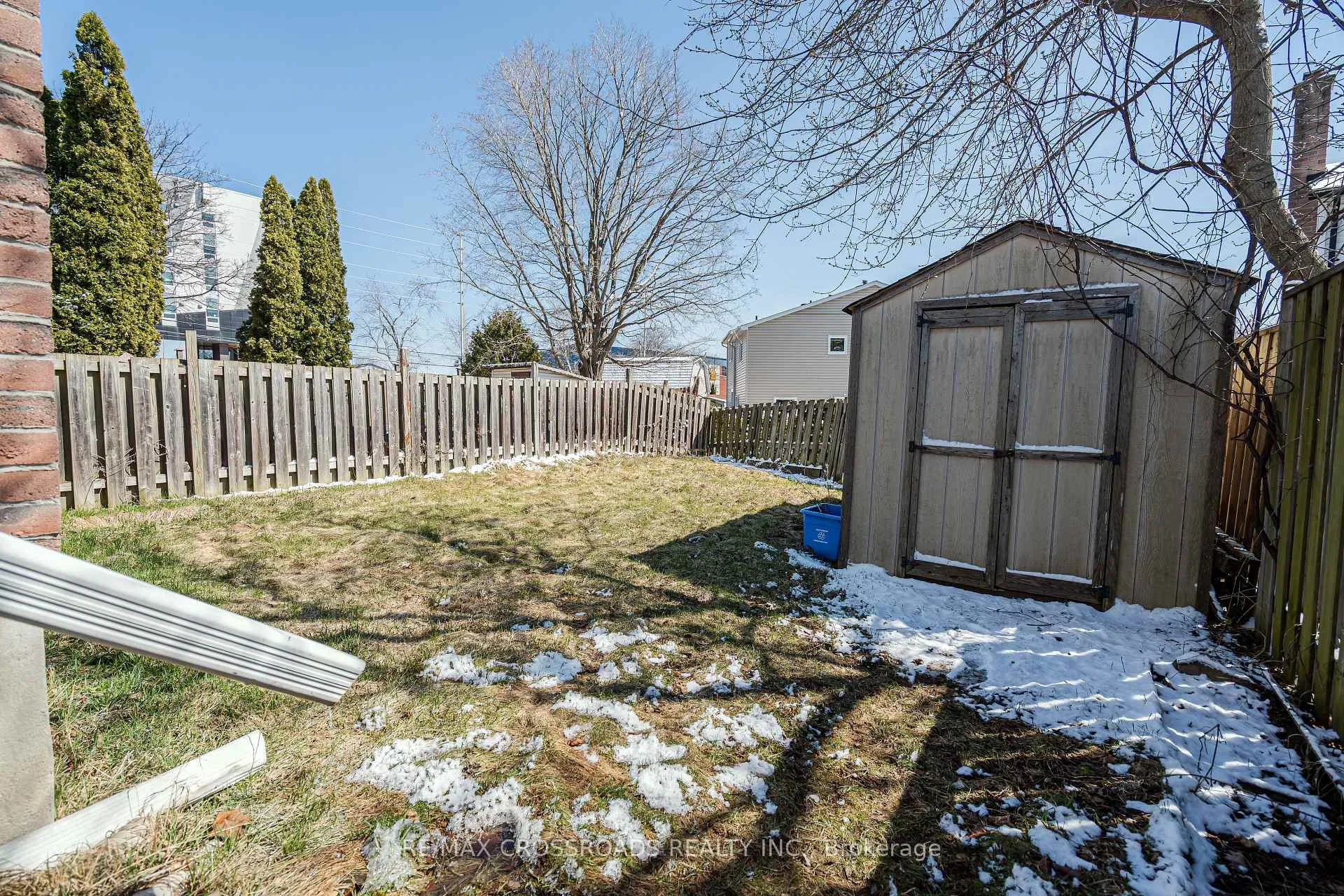 Photo 47 of 809 Monaghan Avenue, Oshawa, Vanier — HOMEH