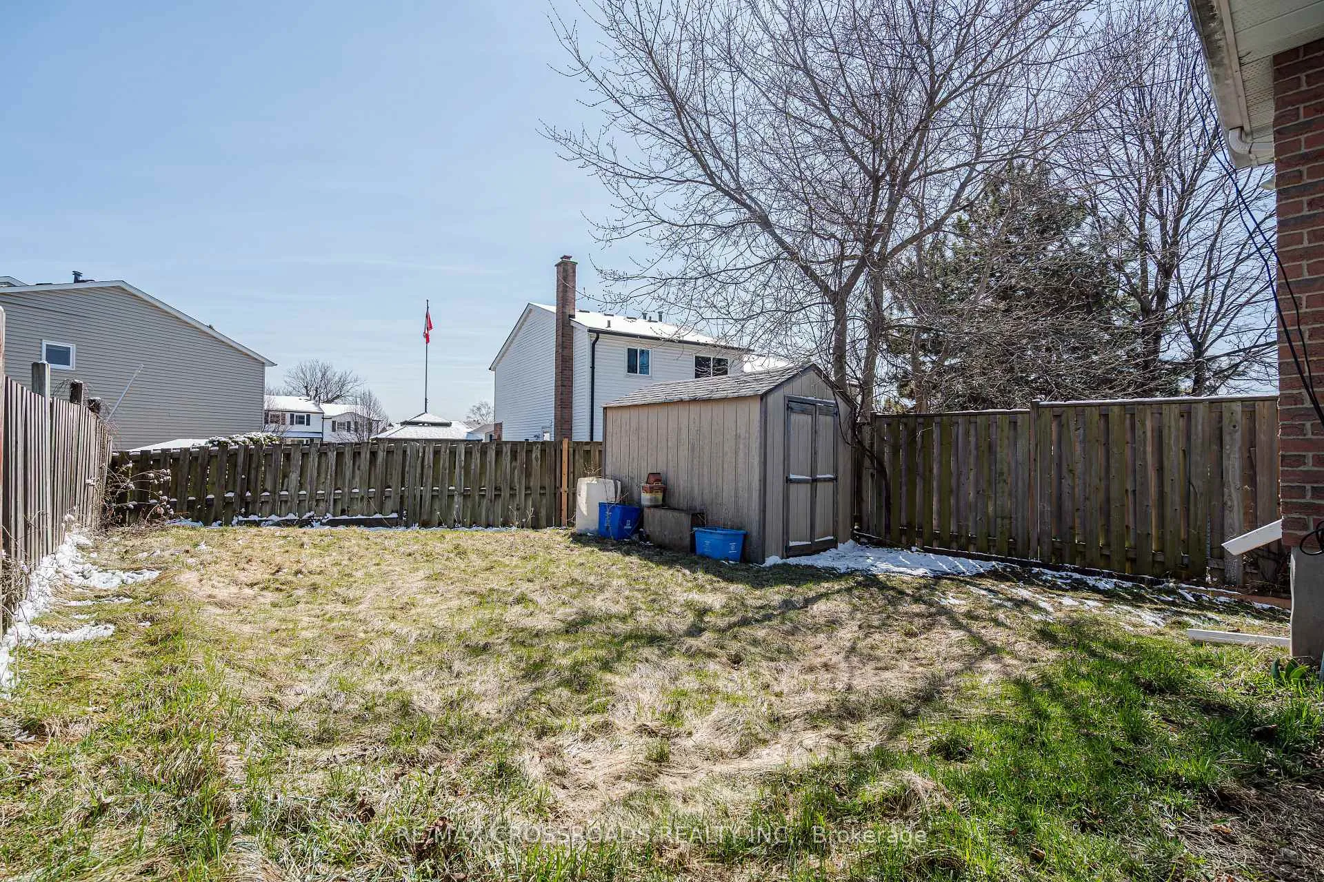 Photo 48 of 809 Monaghan Avenue, Oshawa, Vanier — HOMEH