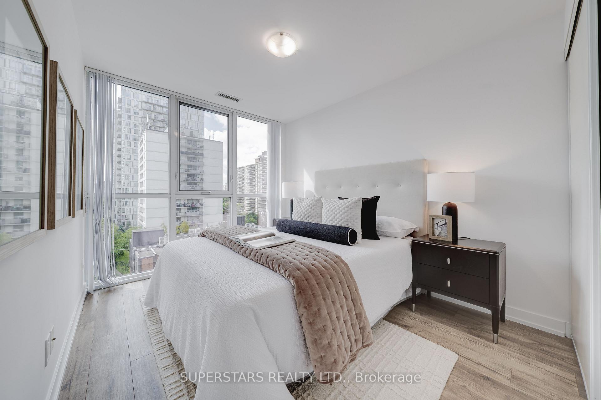 Photo 10 of Unit 702, 125 Redpath Avenue, Toronto, Mount Pleasant West — HOMEH