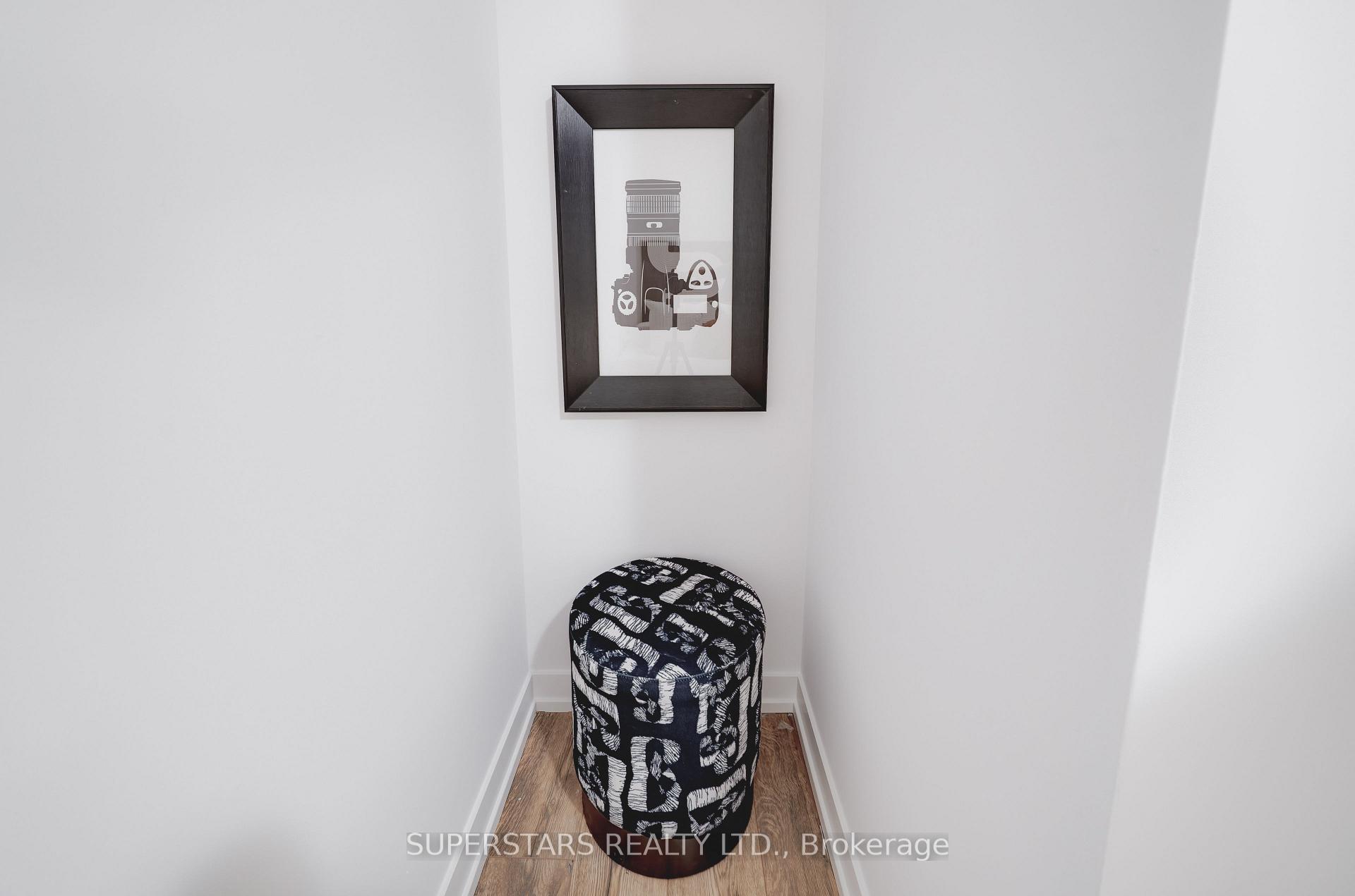 Photo 16 of Unit 702, 125 Redpath Avenue, Toronto, Mount Pleasant West — HOMEH
