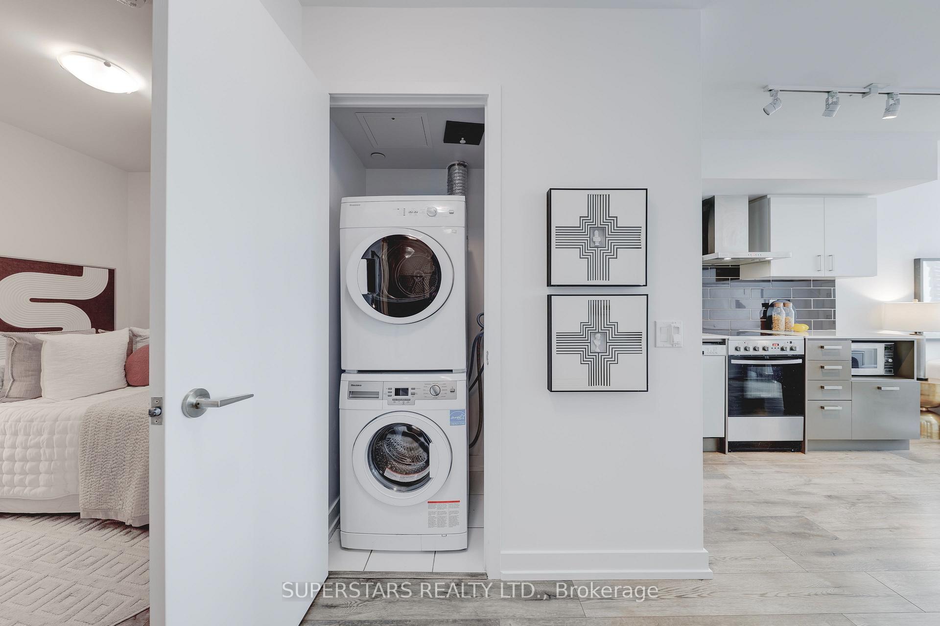 Photo 18 of Unit 702, 125 Redpath Avenue, Toronto, Mount Pleasant West — HOMEH