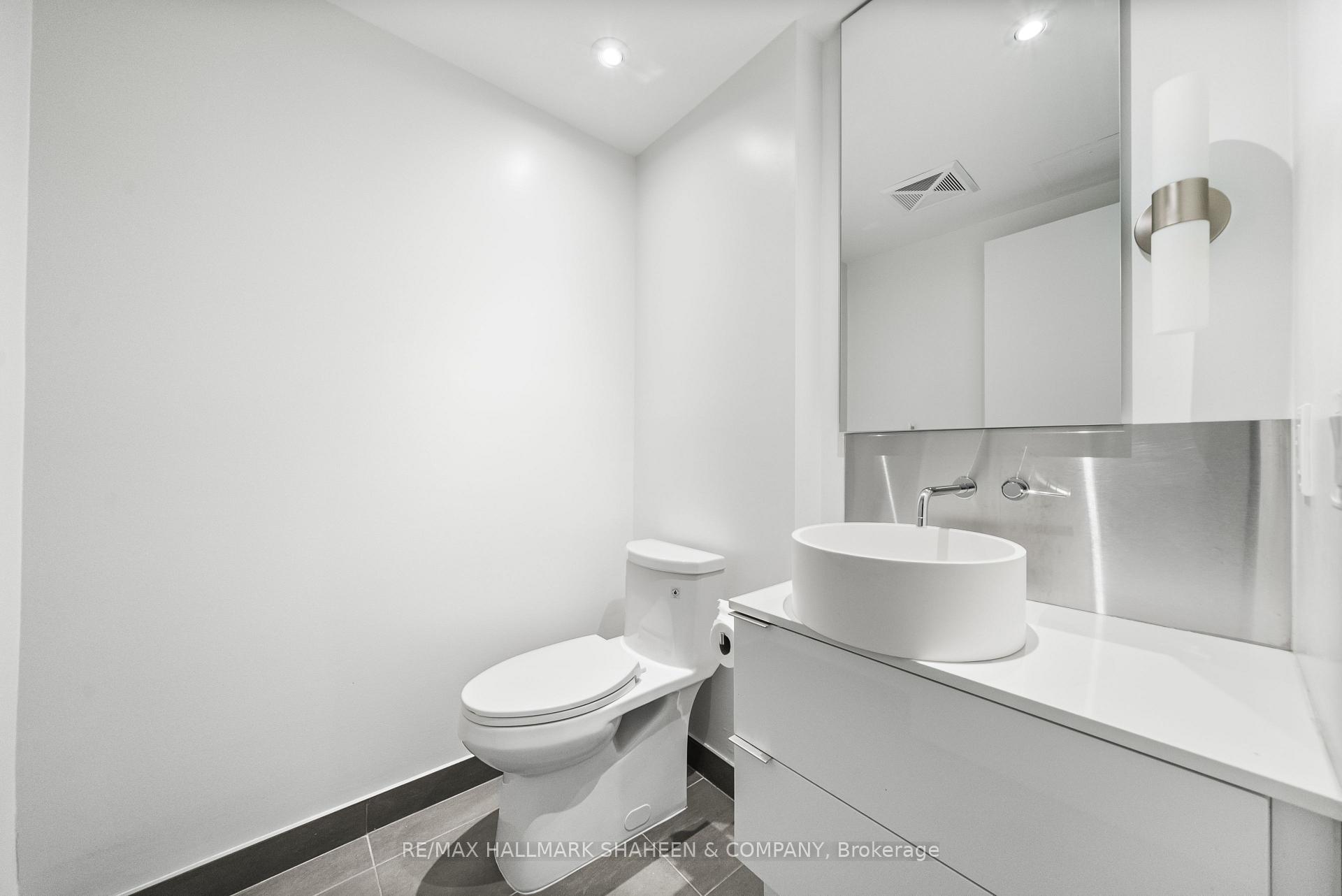 Photo 30 of Unit 702, 185 Roehampton Avenue, Toronto, Mount Pleasant West — HOMEH