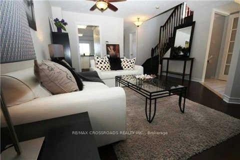 Photo 4 of 268 Pinnacle Trail, Aurora, Bayview Wellington — HOMEH