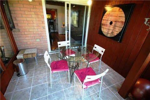 Photo 5 of 268 Pinnacle Trail, Aurora, Bayview Wellington — HOMEH