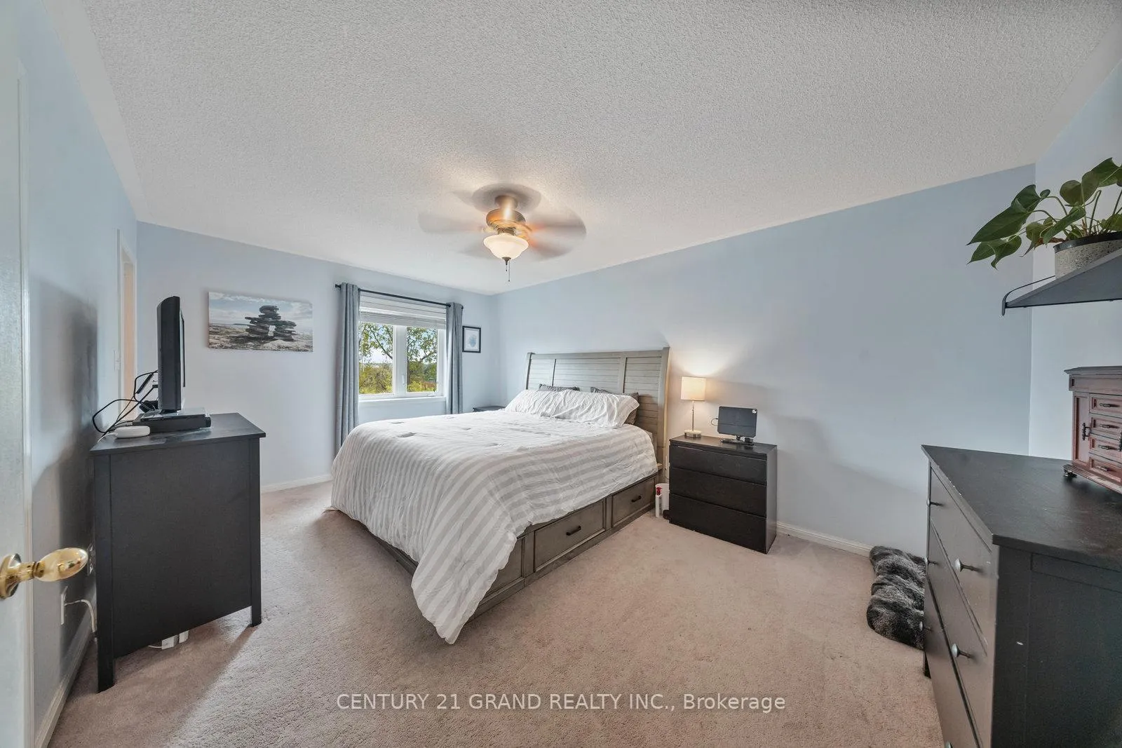 Photo 21 of Unit 38, 470 Beach Boulevard, Hamilton, Hamilton Beach — HOMEH