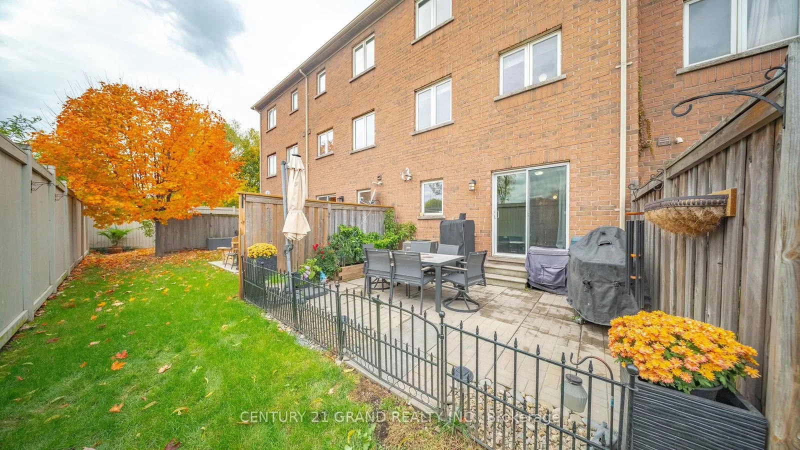 Photo 31 of Unit 38, 470 Beach Boulevard, Hamilton, Hamilton Beach — HOMEH