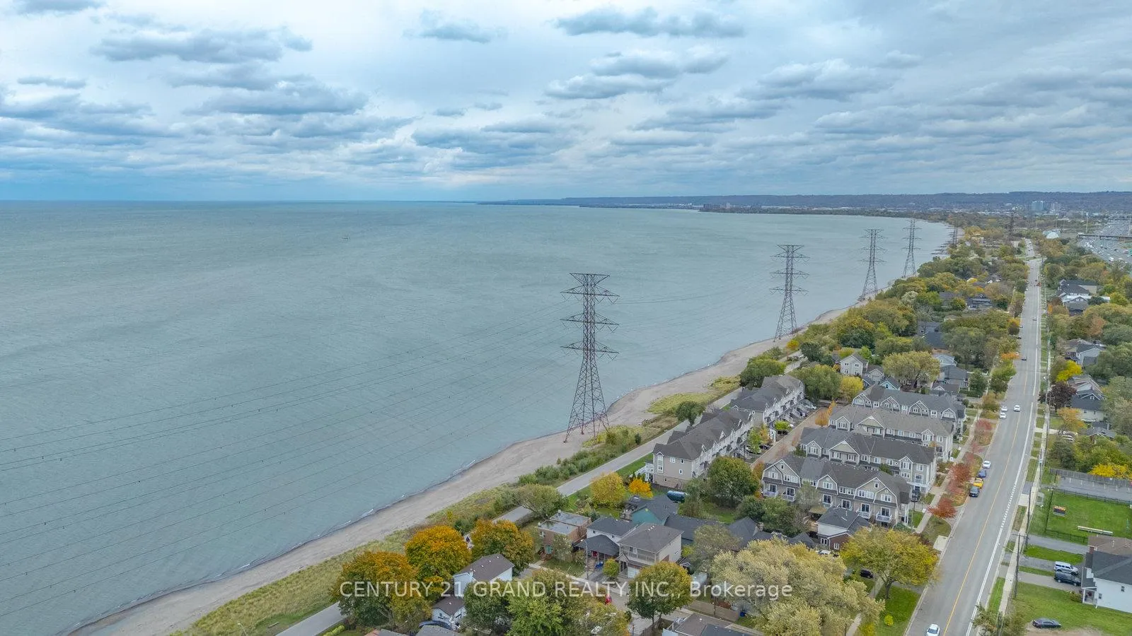 Photo 33 of Unit 38, 470 Beach Boulevard, Hamilton, Hamilton Beach — HOMEH