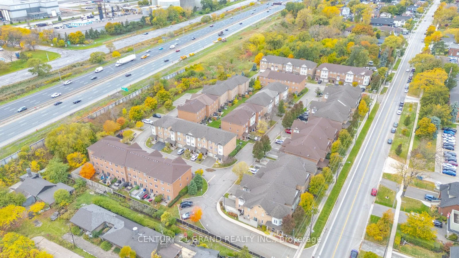 Photo 38 of Unit 38, 470 Beach Boulevard, Hamilton, Hamilton Beach — HOMEH
