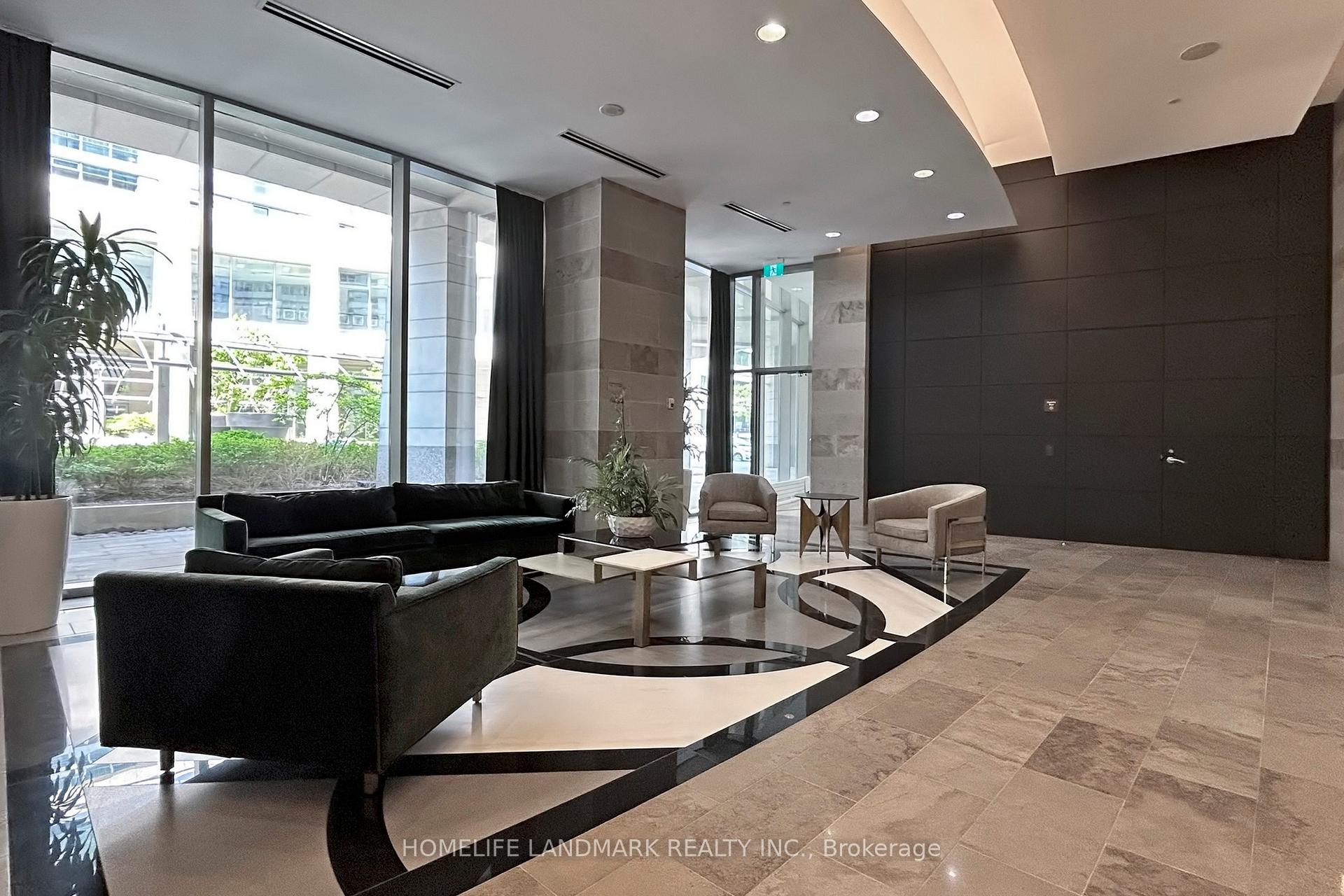 Photo 5 of Unit 1505, 2181 Yonge Street, Toronto, Mount Pleasant West — HOMEH