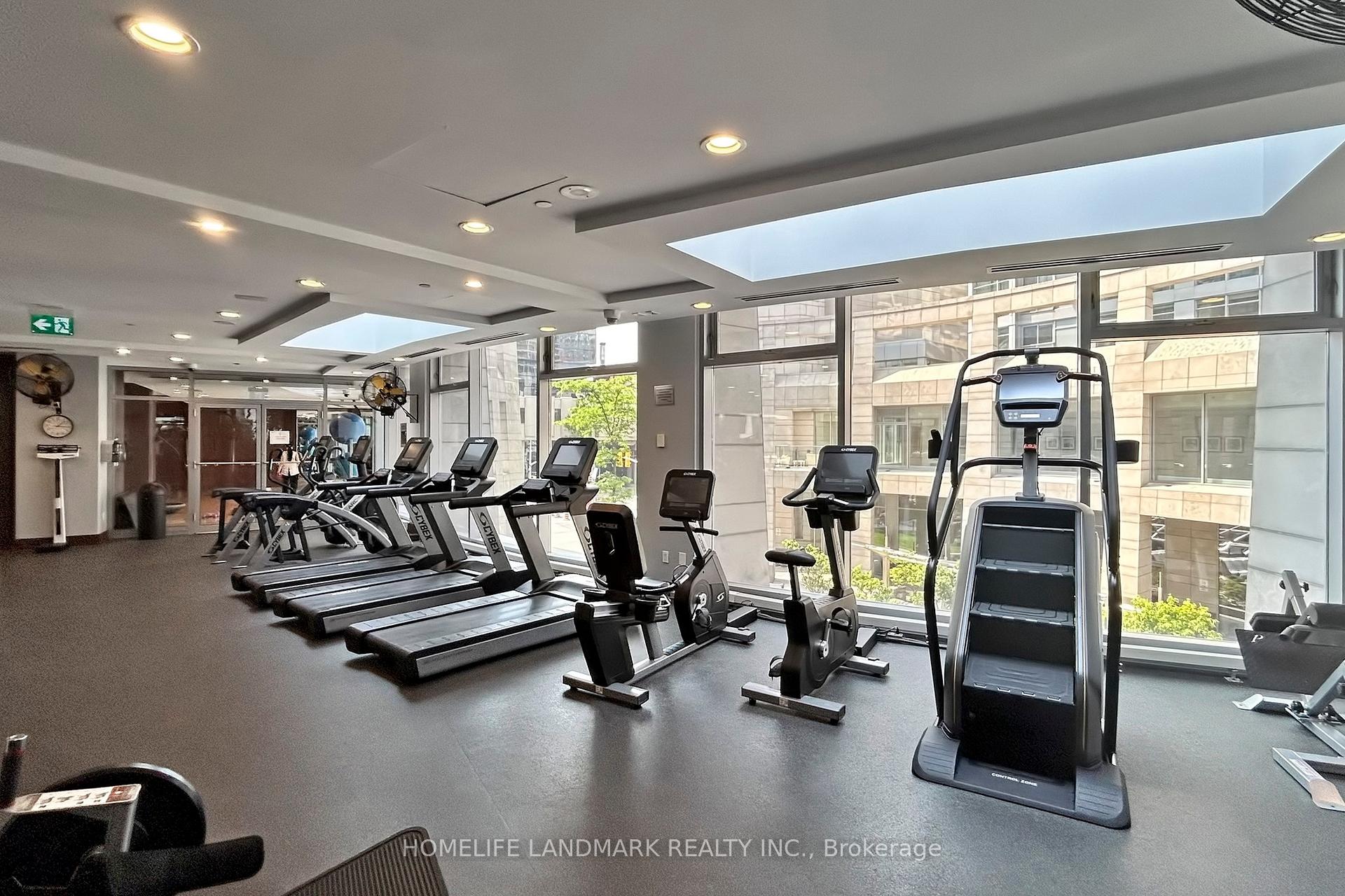 Photo 26 of Unit 1505, 2181 Yonge Street, Toronto, Mount Pleasant West — HOMEH