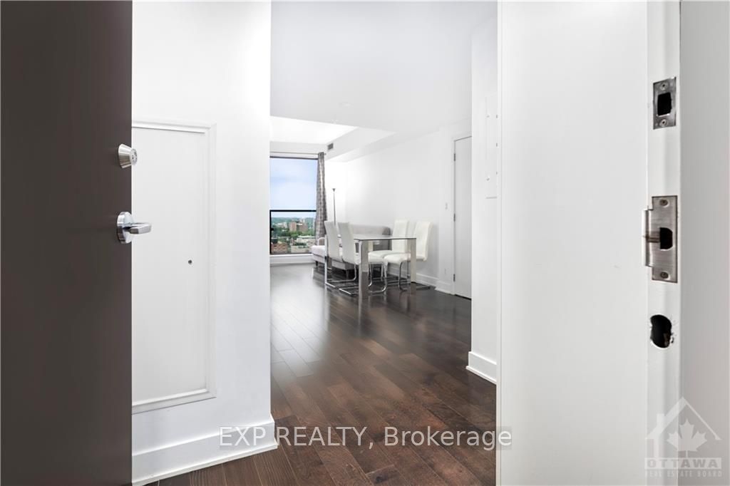 Photo 5 of Unit 1711, 20 Daly Avenue, Ottawa, Sandy Hill — HOMEH