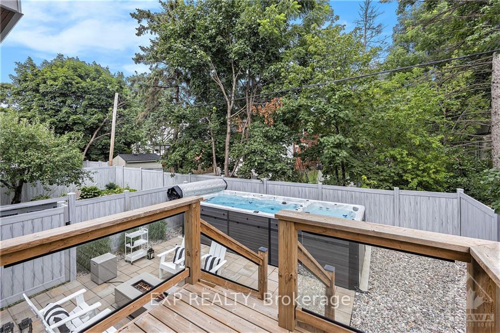 Photo 11 of 515 Edison Avenue, Ottawa, McKellar/Highland — HOMEH
