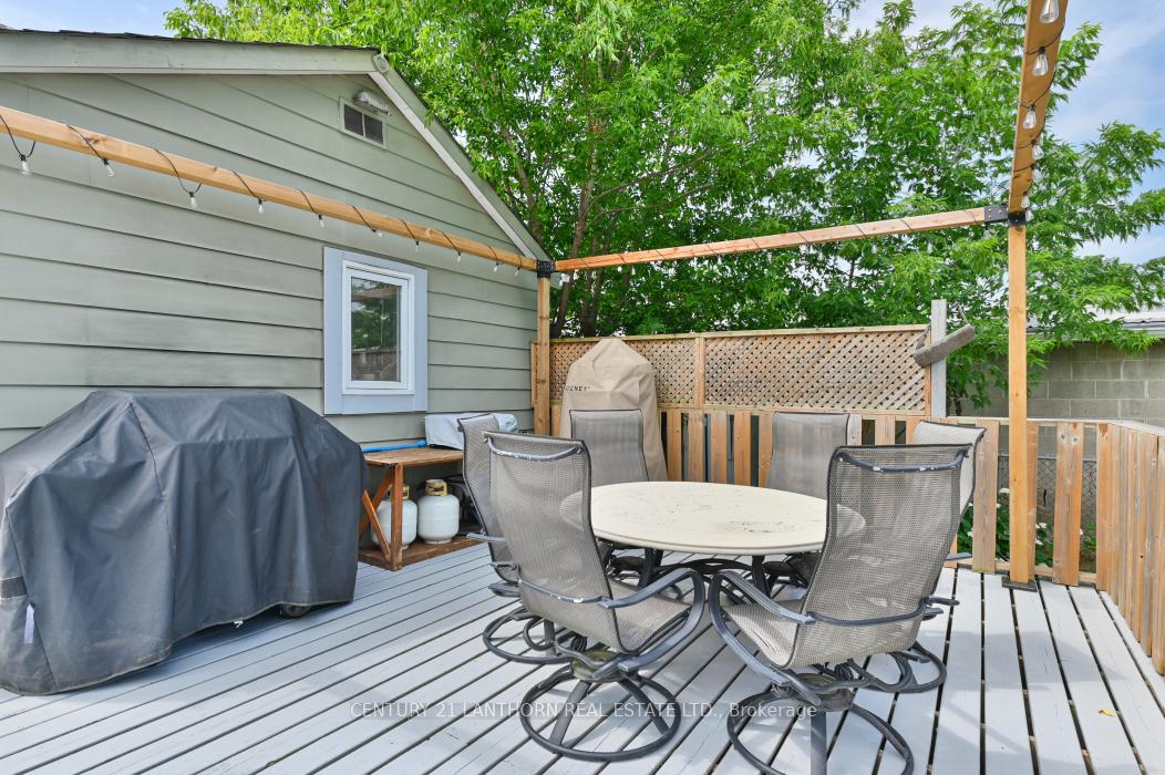 Photo 35 of 24 Parker Street, Belleville, Belleville Ward — HOMEH