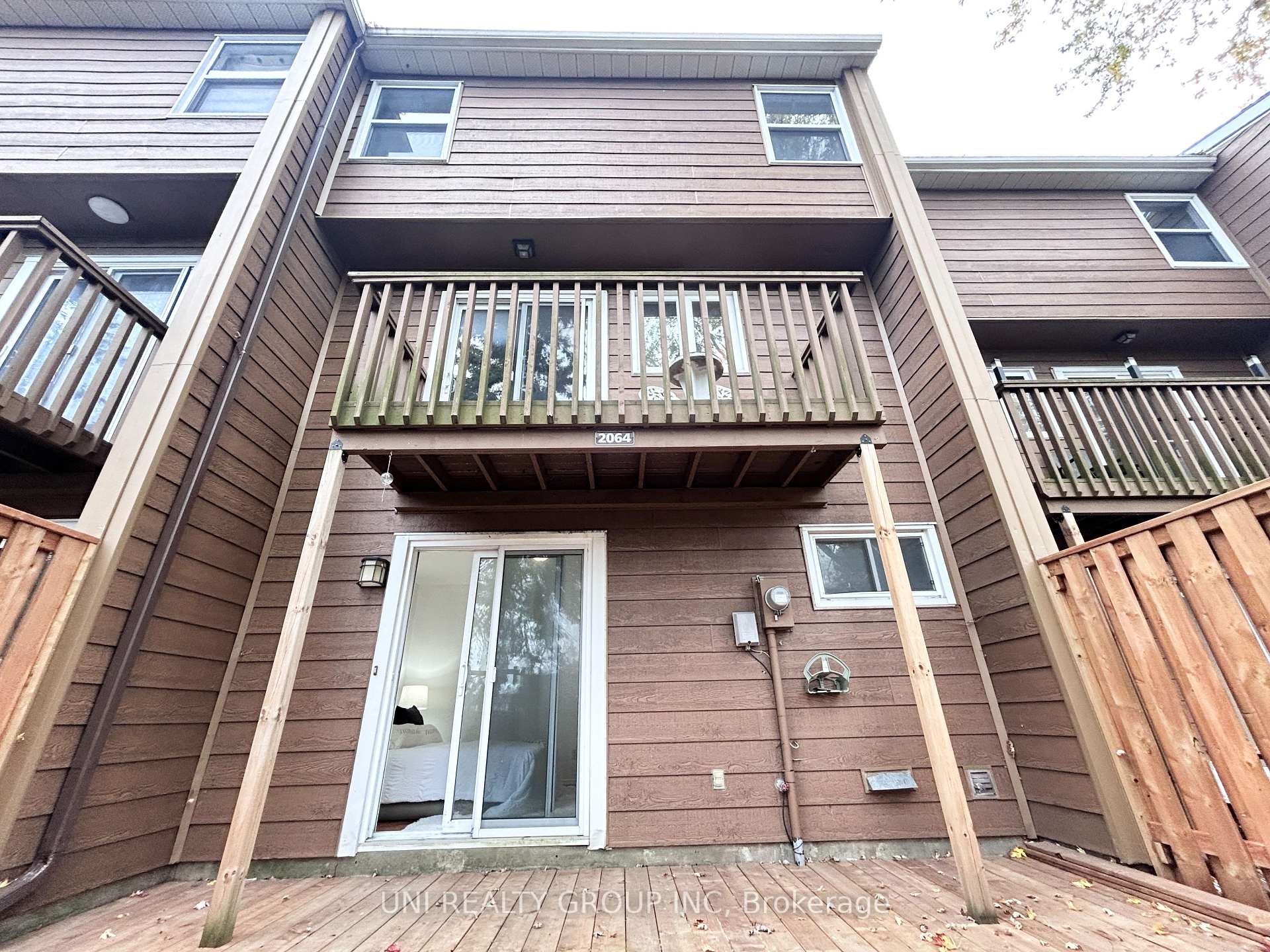 Photo 36 of 2064 Eric Crescent, Ottawa, Pineview — HOMEH