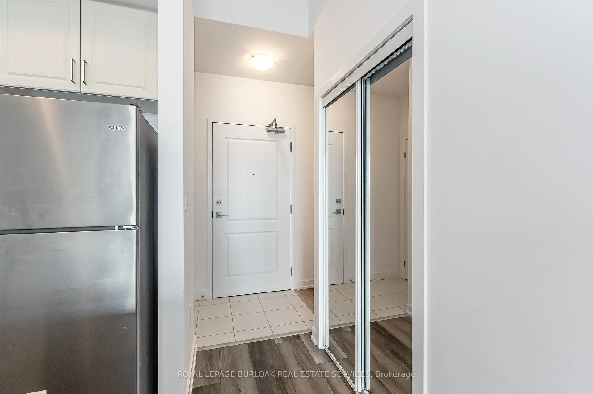 Photo 4 of Unit 121, 450 Dundas Street E, Hamilton, Waterdown — HOMEH