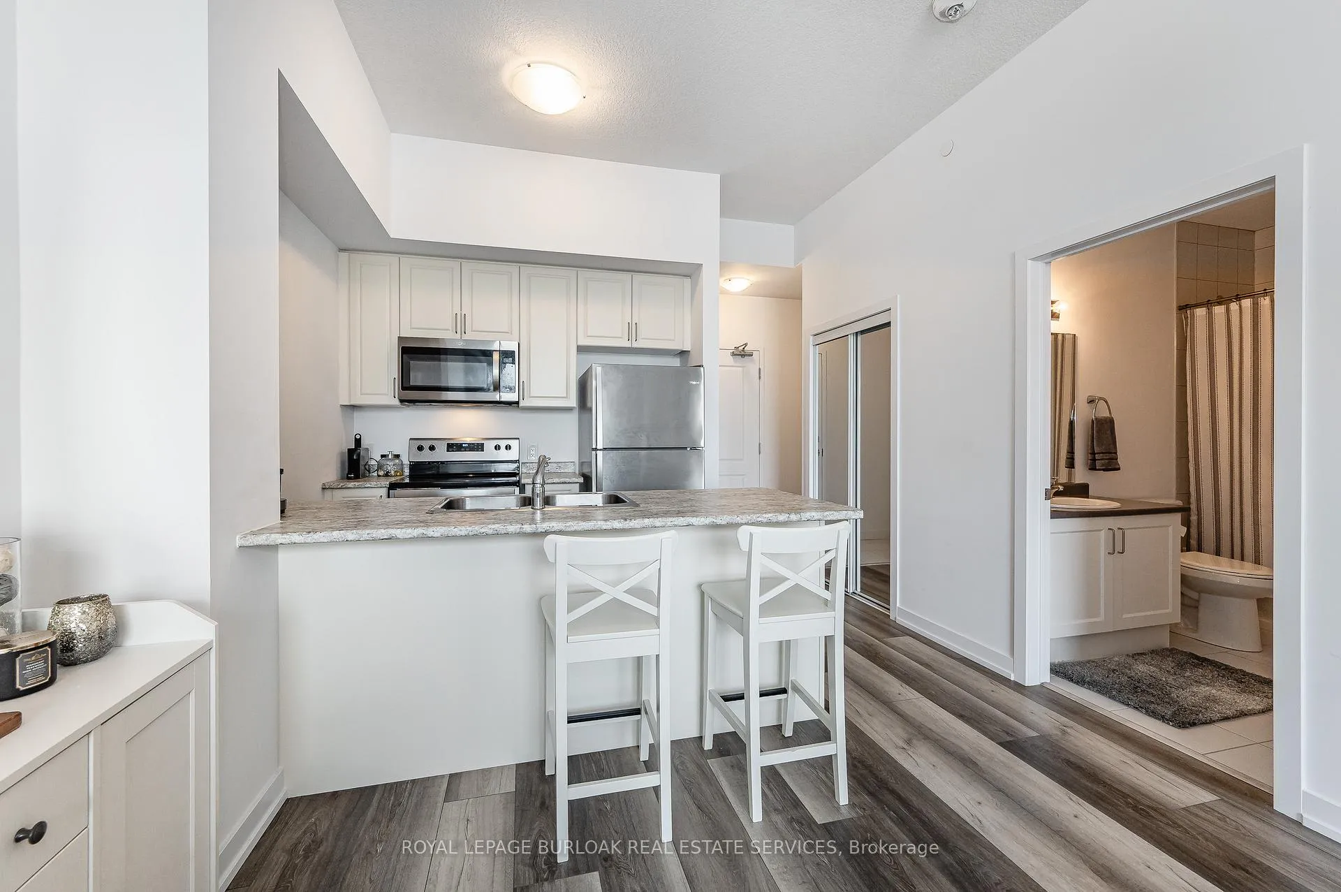 Photo 7 of Unit 121, 450 Dundas Street E, Hamilton, Waterdown — HOMEH