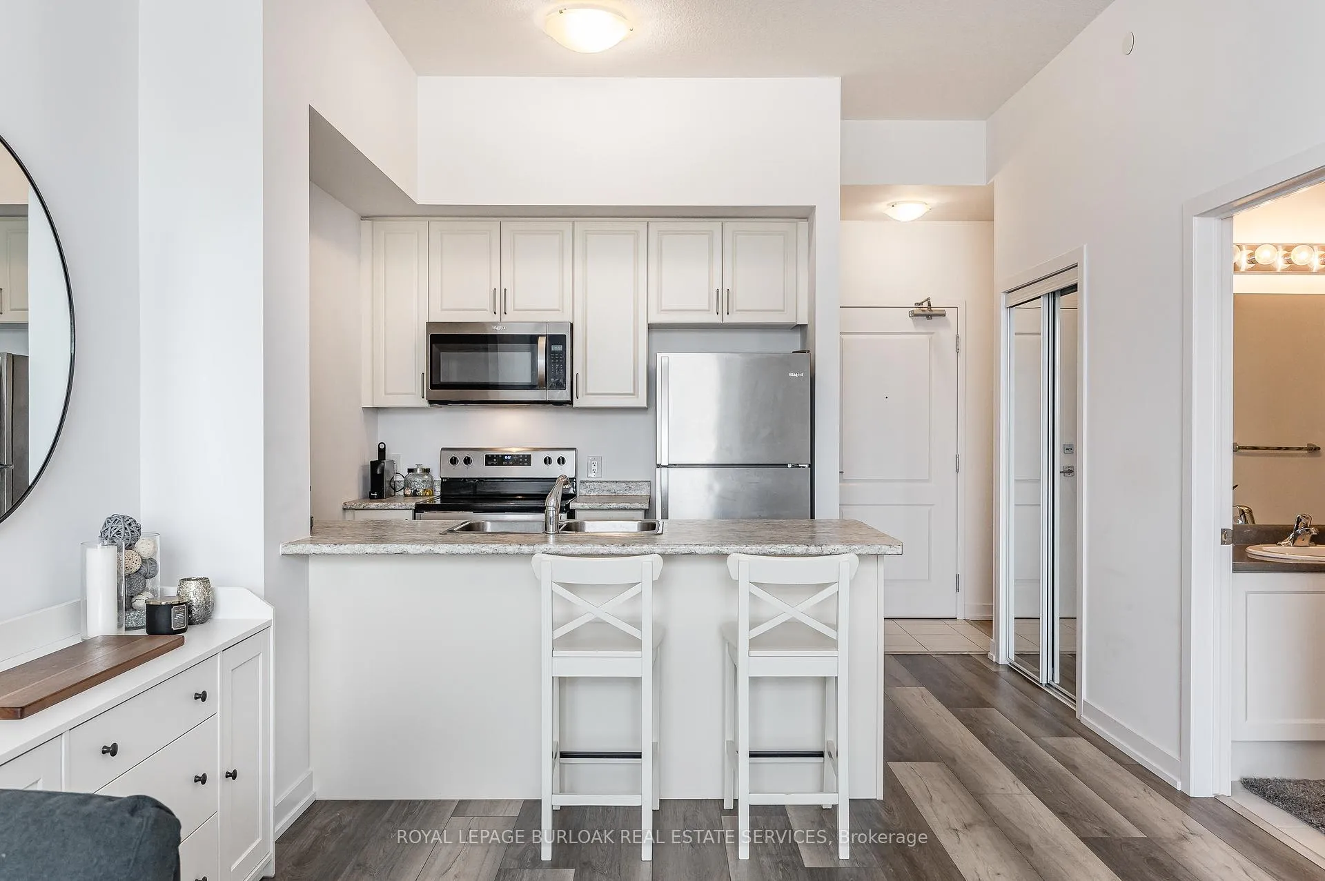 Photo 8 of Unit 121, 450 Dundas Street E, Hamilton, Waterdown — HOMEH