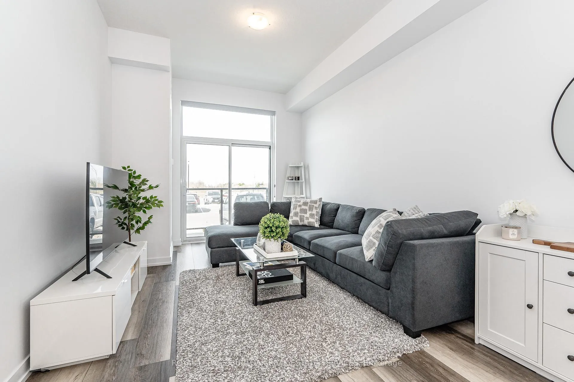 Photo 14 of Unit 121, 450 Dundas Street E, Hamilton, Waterdown — HOMEH