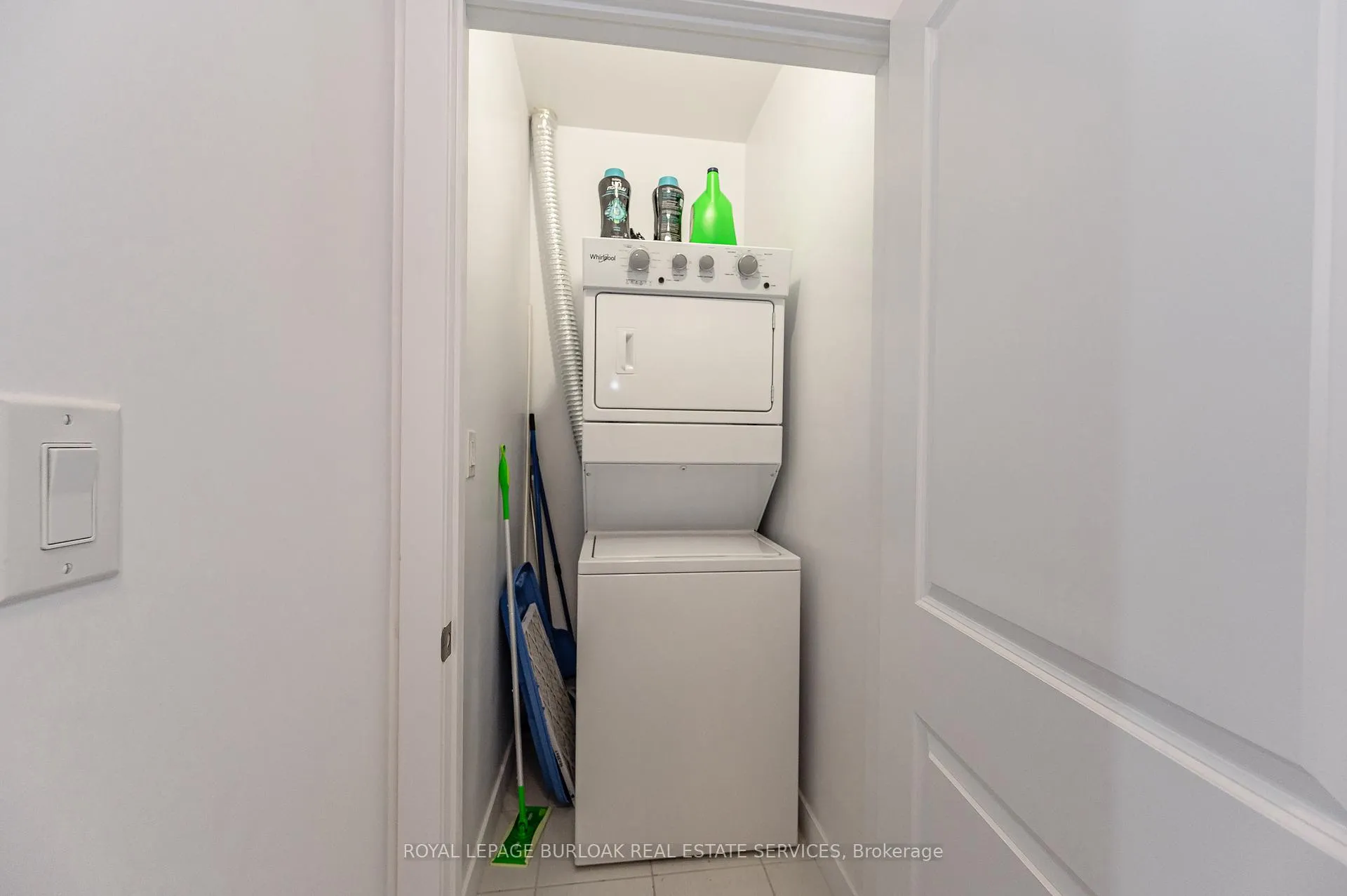 Photo 23 of Unit 121, 450 Dundas Street E, Hamilton, Waterdown — HOMEH