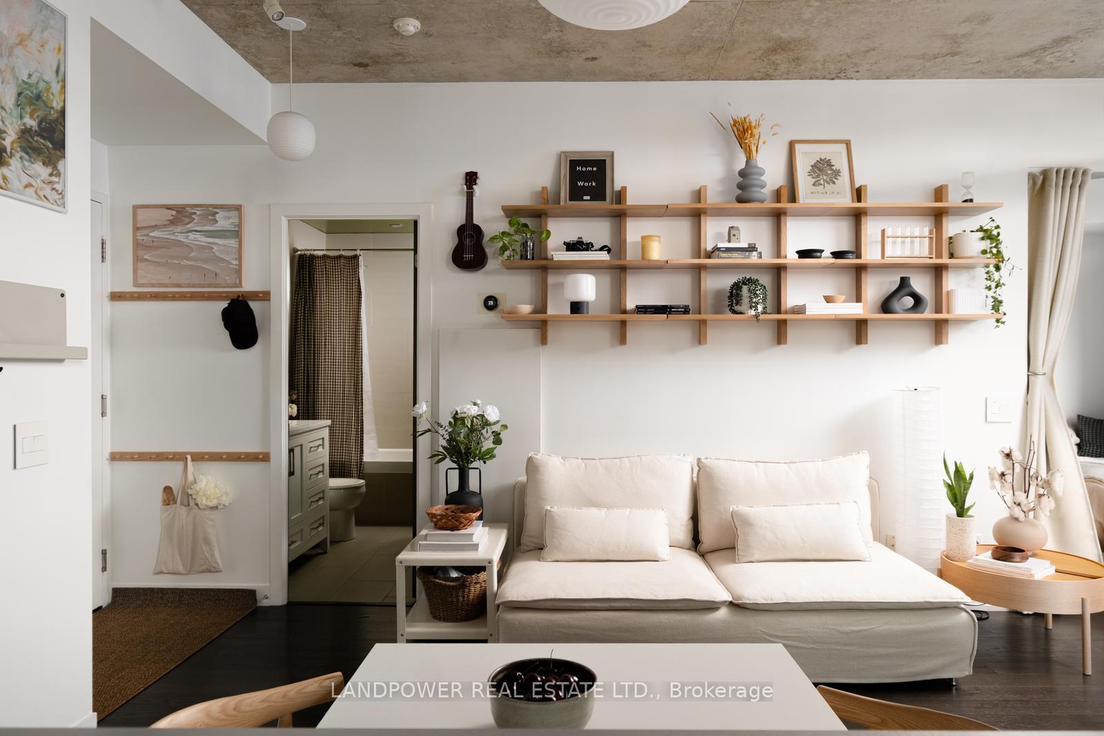 Photo 5 of Unit 302, 1201 Dundas Street E, Toronto, South Riverdale — HOMEH
