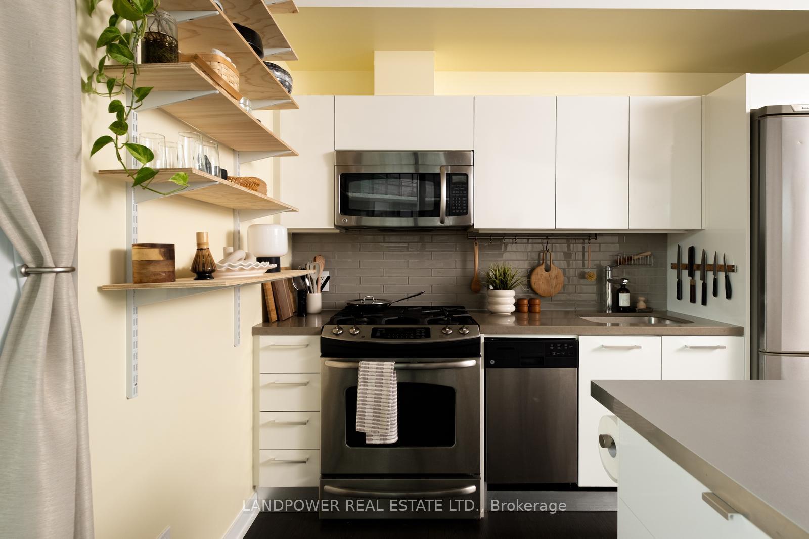 Photo 12 of Unit 302, 1201 Dundas Street E, Toronto, South Riverdale — HOMEH