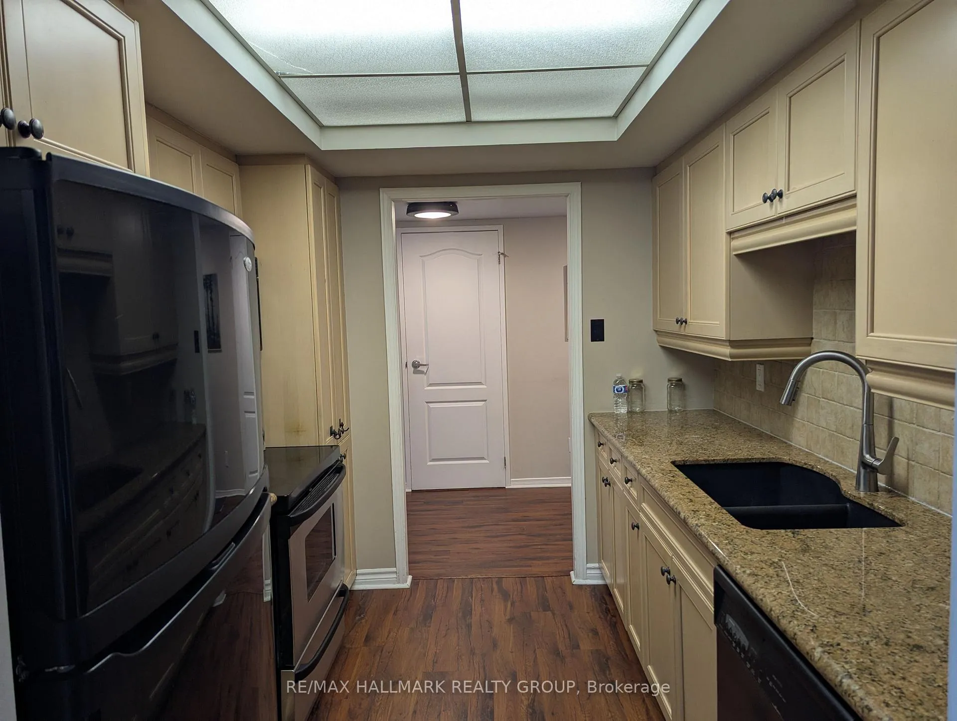 Photo 9 of Unit 706, 160 George Street, Ottawa, Lower Town/Byward Market — HOMEH