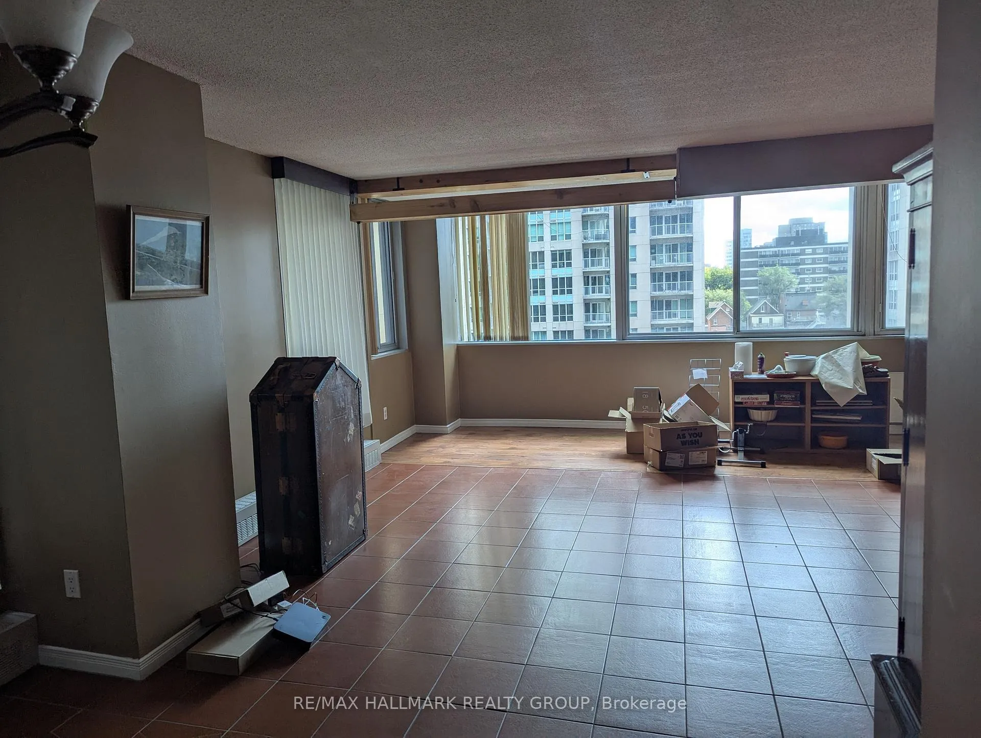 Photo 10 of Unit 706, 160 George Street, Ottawa, Lower Town/Byward Market — HOMEH