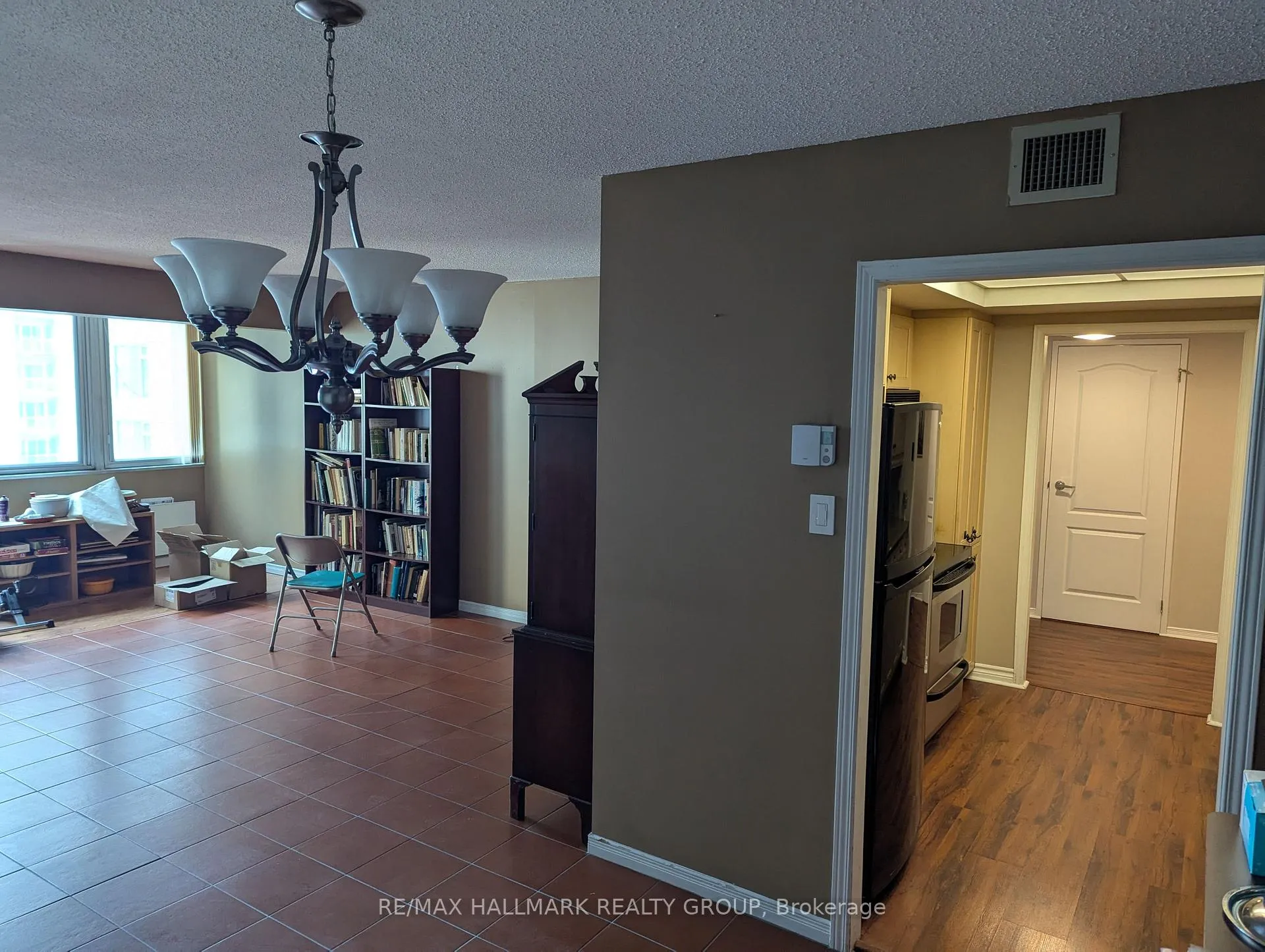 Photo 12 of Unit 706, 160 George Street, Ottawa, Lower Town/Byward Market — HOMEH