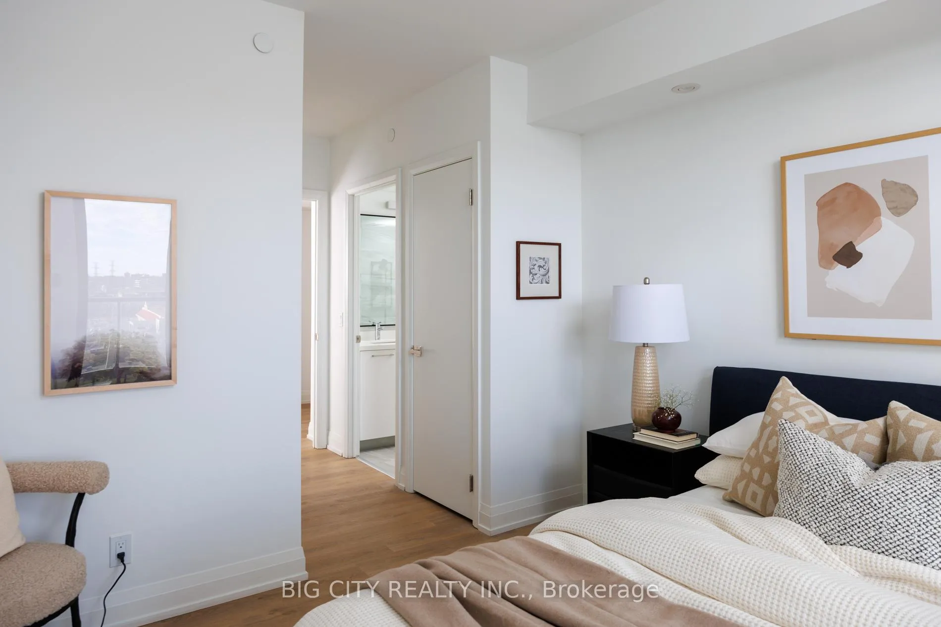 Photo 18 of Unit 1313, 36 Brentcliffe Road, Toronto, Thorncliffe Park — HOMEH