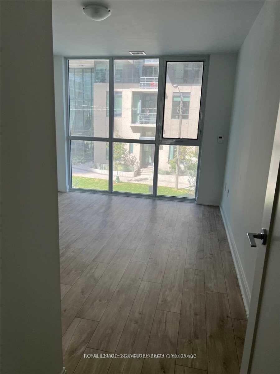 Photo 12 of Unit Th 101, 65 Annie Craig Drive, Etobicoke, Mimico — HOMEH