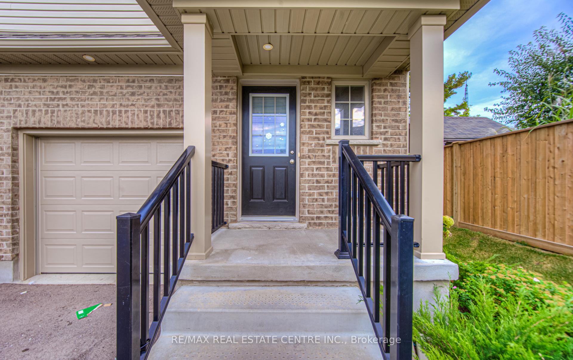 Photo 2 of Unit 22, 50 Pinnacle Drive, Kitchener — HOMEH