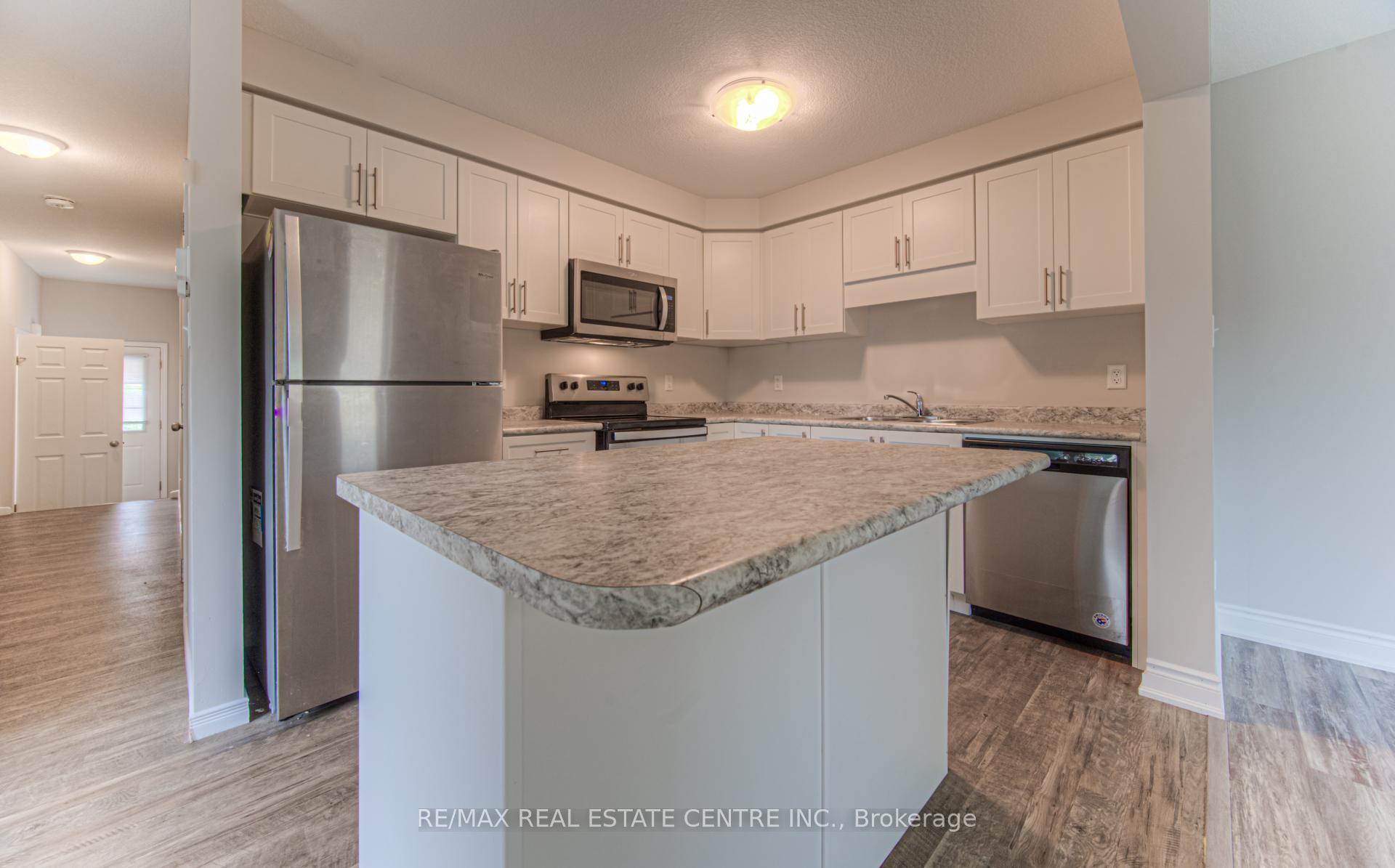 Photo 9 of Unit 22, 50 Pinnacle Drive, Kitchener — HOMEH