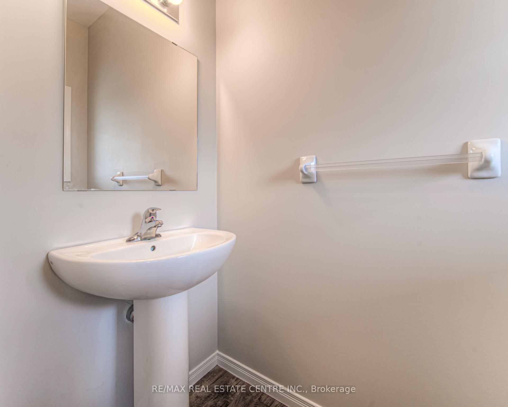 Photo 12 of Unit 22, 50 Pinnacle Drive, Kitchener — HOMEH