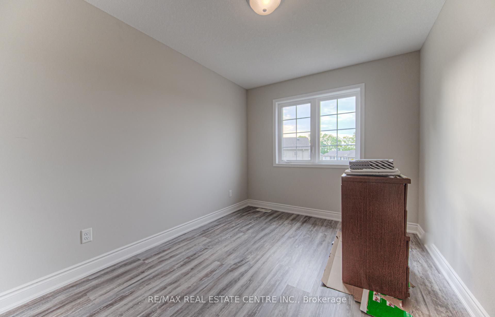 Photo 18 of Unit 22, 50 Pinnacle Drive, Kitchener — HOMEH