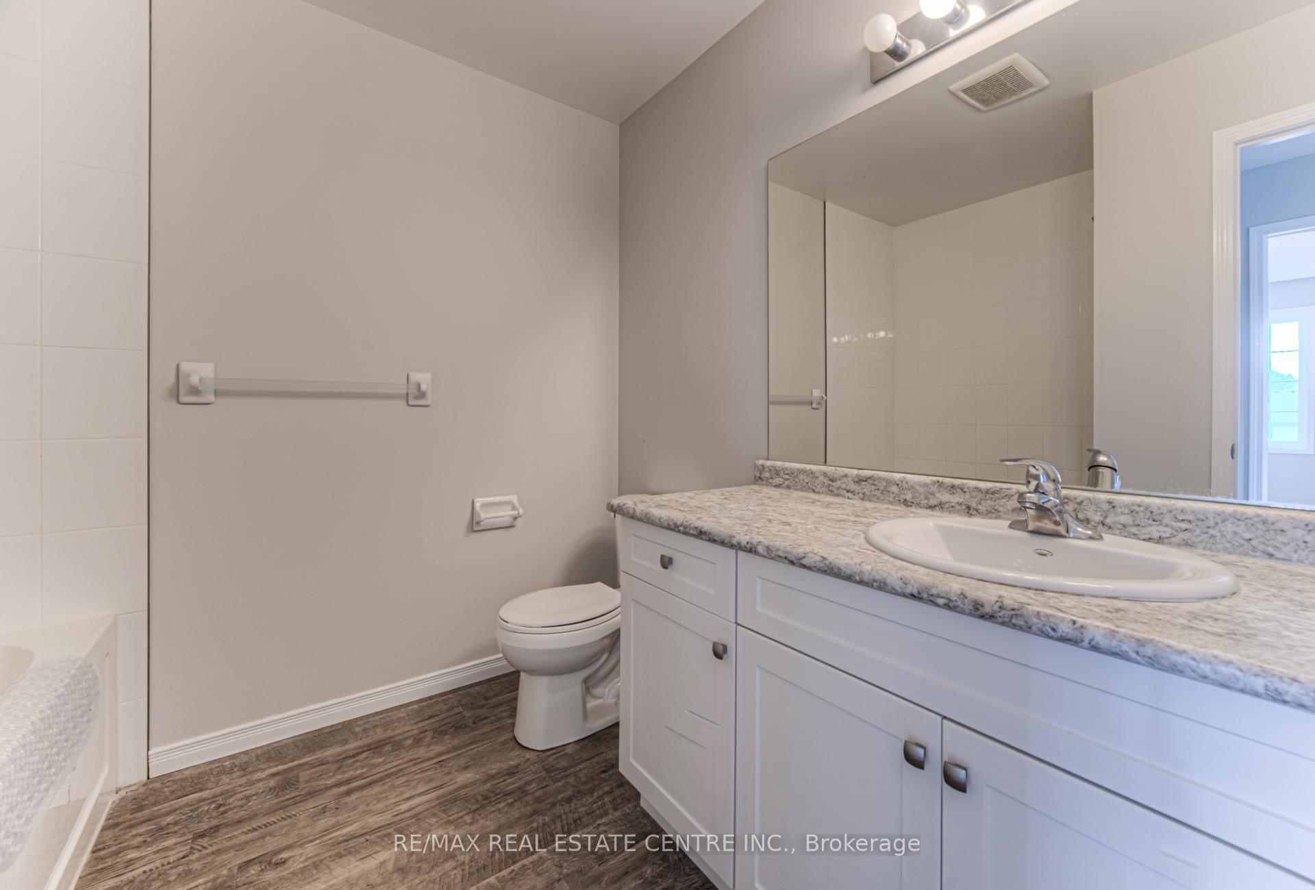 Photo 19 of Unit 22, 50 Pinnacle Drive, Kitchener — HOMEH