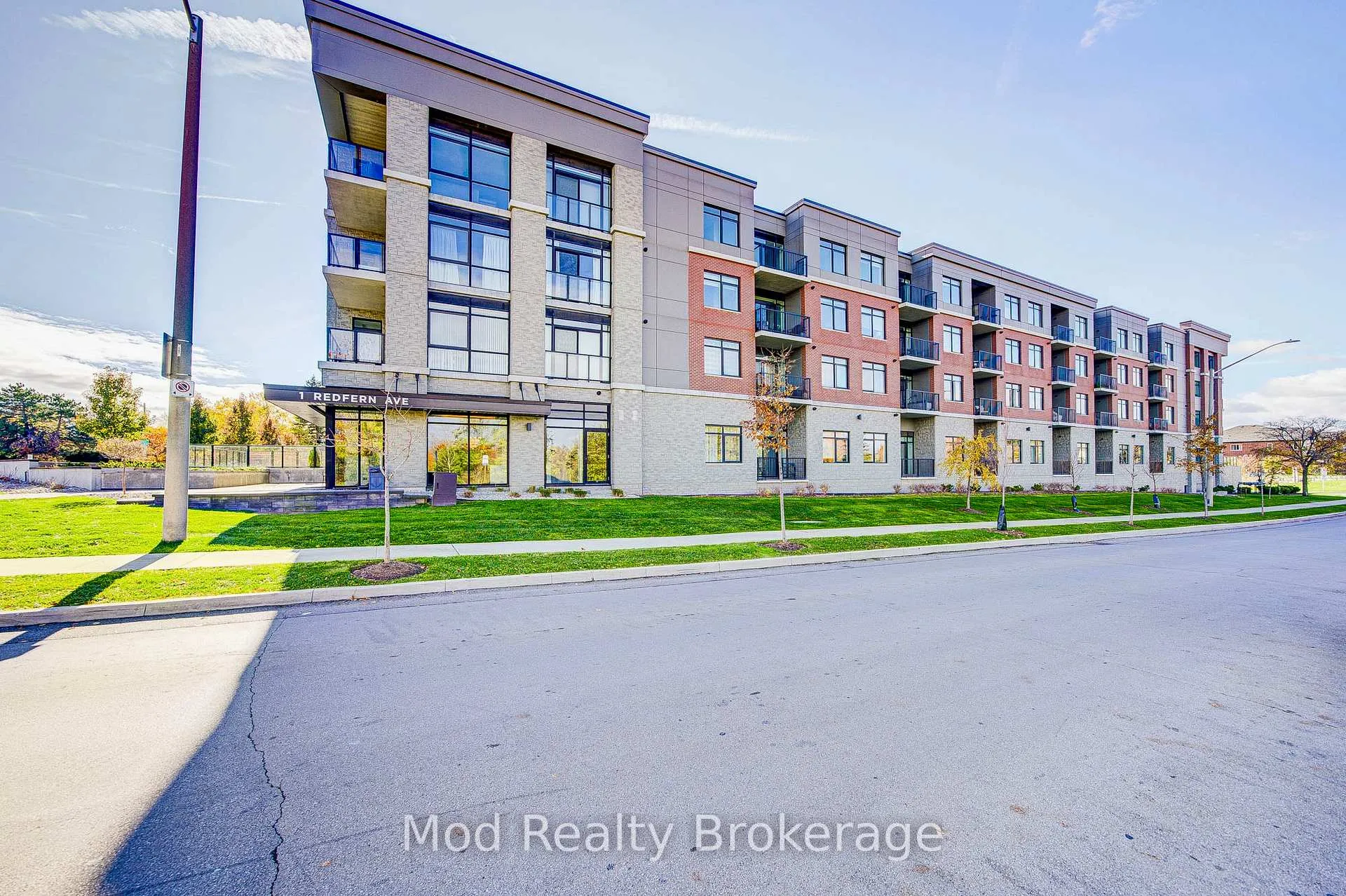 Photo 2 of Unit 441, 1 Redfern Avenue, Hamilton, Mountview — HOMEH