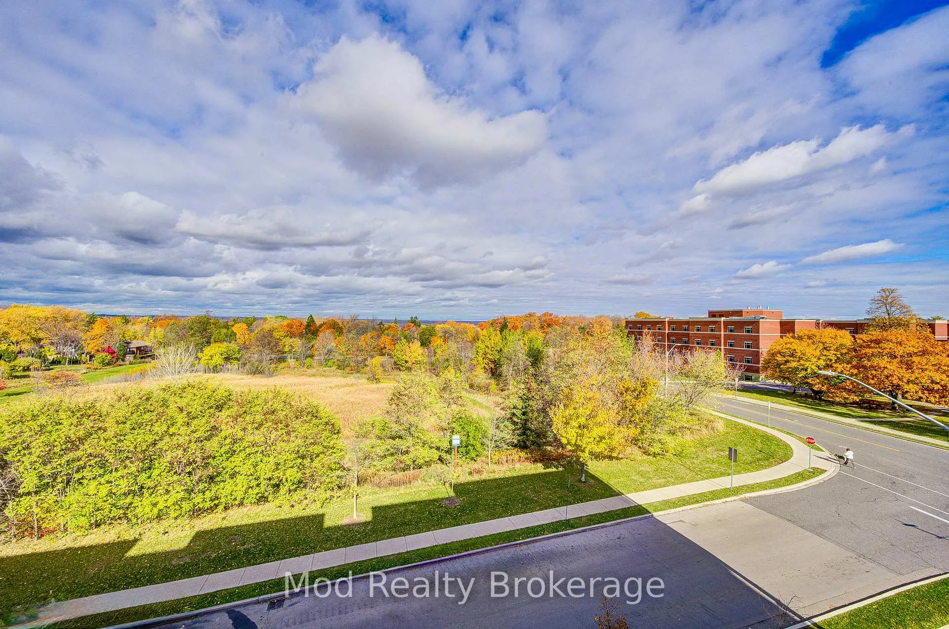 Photo 15 of Unit 441, 1 Redfern Avenue, Hamilton, Mountview — HOMEH