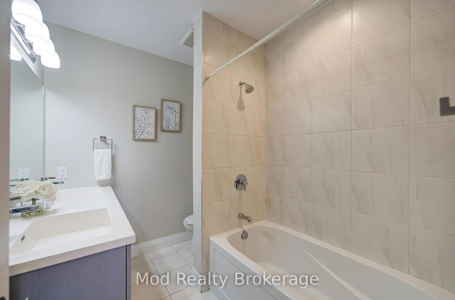 Photo 25 of Unit 441, 1 Redfern Avenue, Hamilton, Mountview — HOMEH