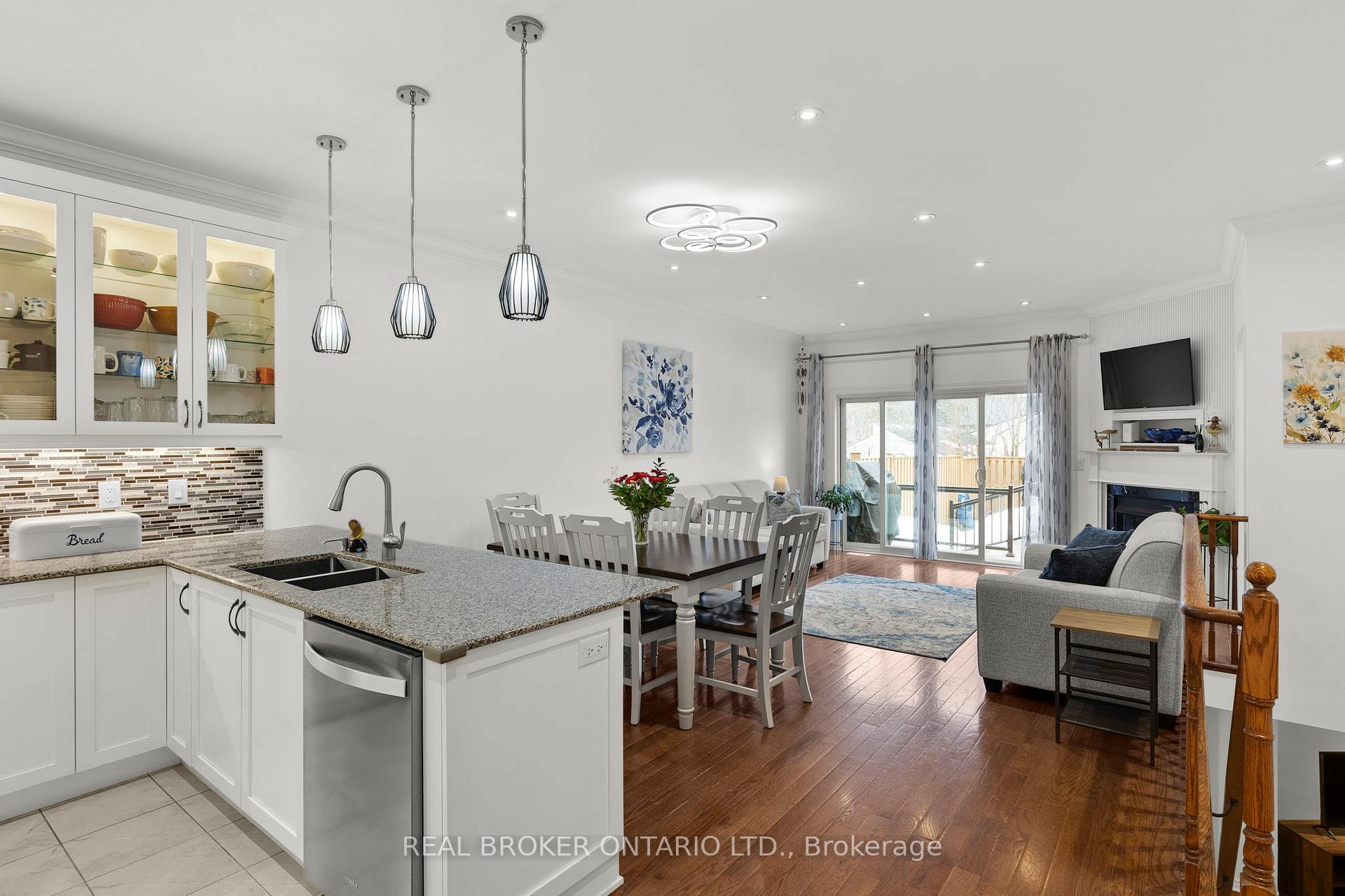 Photo 5 of 3305 Summerhill Way, Severn, West Shore — HOMEH