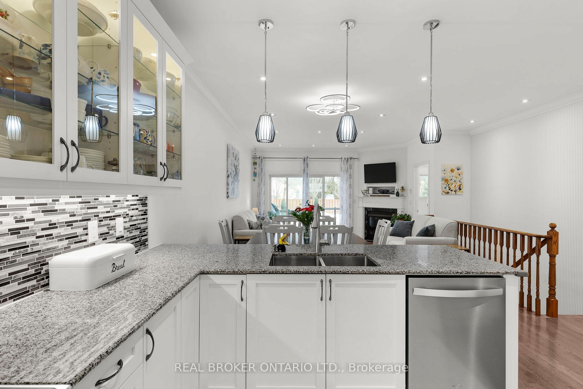 Photo 10 of 3305 Summerhill Way, Severn, West Shore — HOMEH