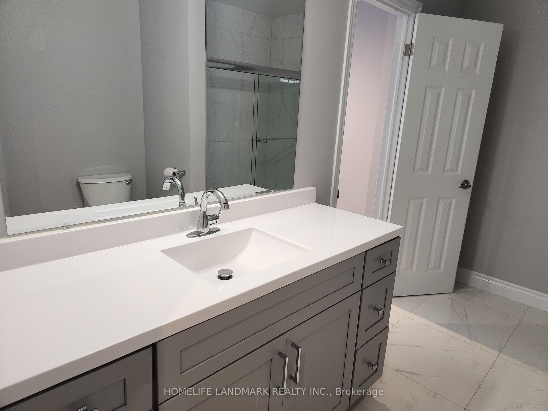 Photo 25 of 7 Poplar Crescent, Aurora, Aurora Highlands — HOMEH
