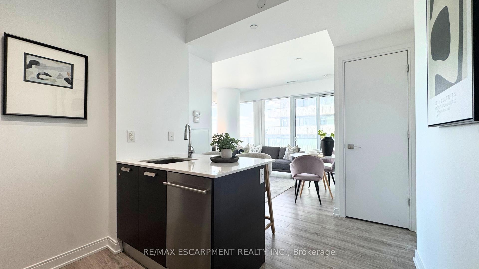 Photo 6 of Unit 2409, 42 Charles Street E, Toronto, Church-Yonge Corridor — HOMEH