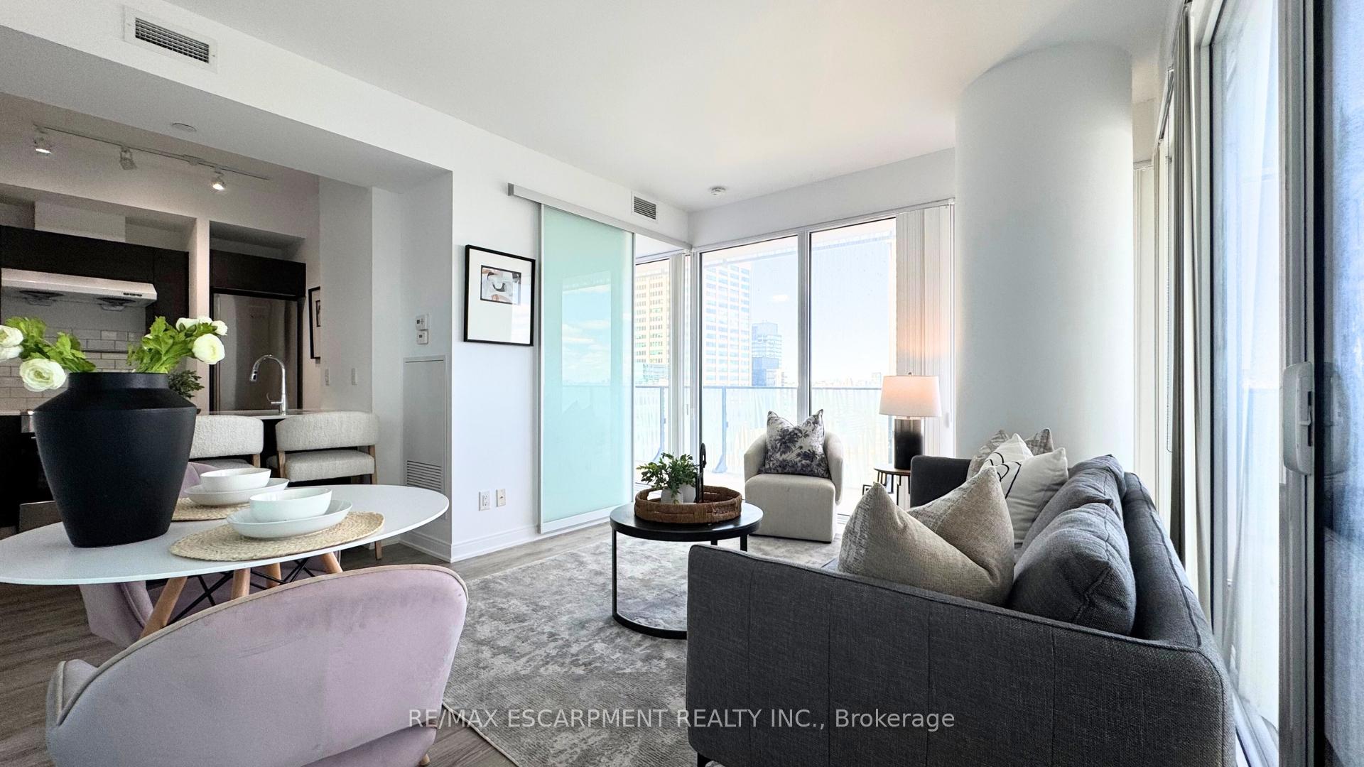 Photo 13 of Unit 2409, 42 Charles Street E, Toronto, Church-Yonge Corridor — HOMEH