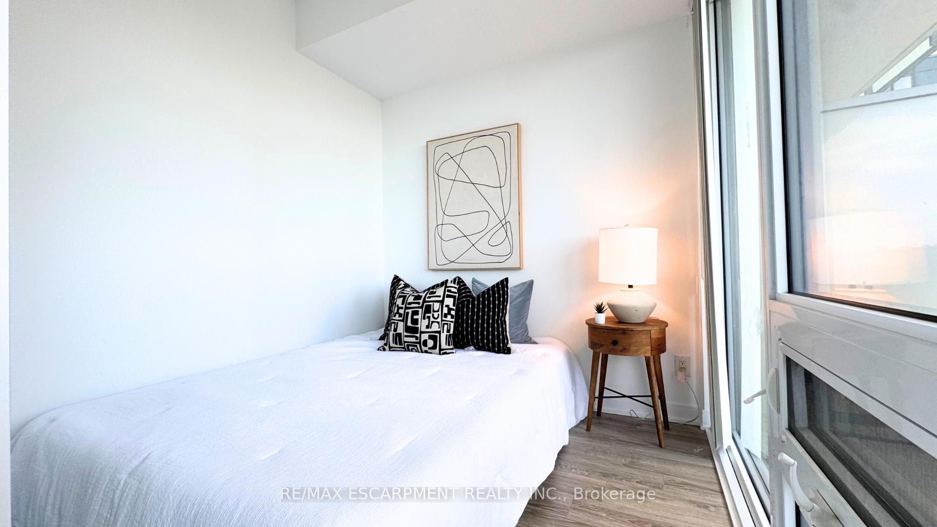 Photo 18 of Unit 2409, 42 Charles Street E, Toronto, Church-Yonge Corridor — HOMEH