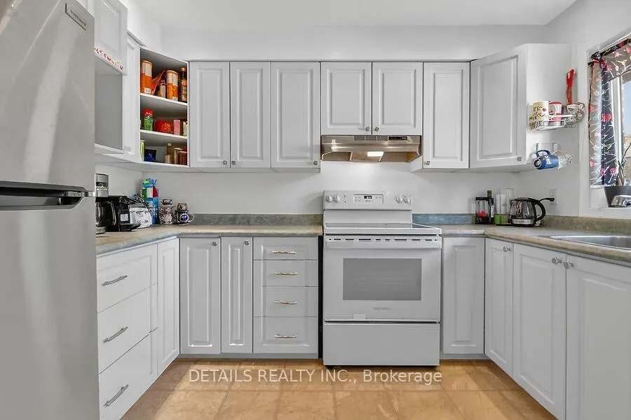 Photo 4 of Unit 128, 3112 Olympic Way, Ottawa, Blossom Park/Leitrim — HOMEH