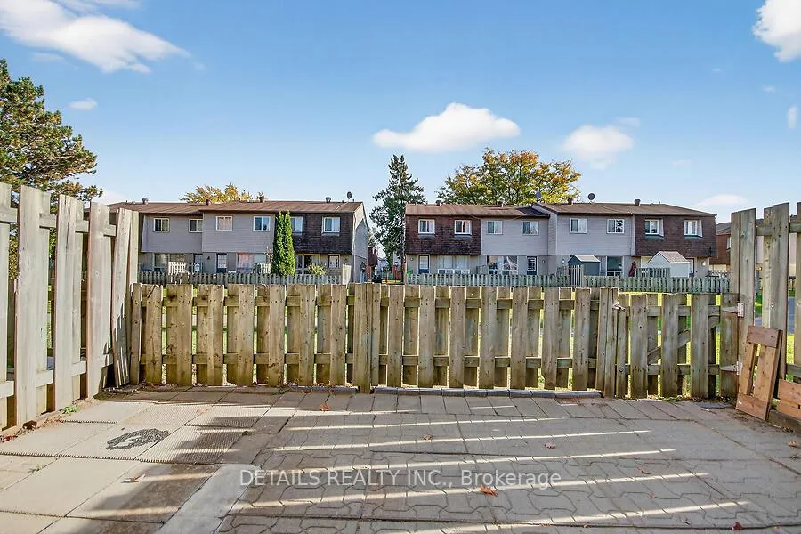 Photo 13 of Unit 128, 3112 Olympic Way, Ottawa, Blossom Park/Leitrim — HOMEH