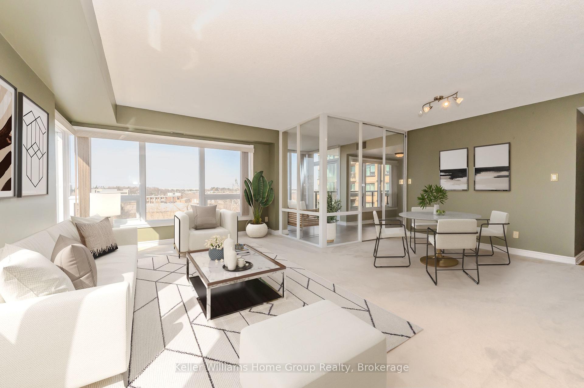 Front of Unit 1008, 237 King Street W